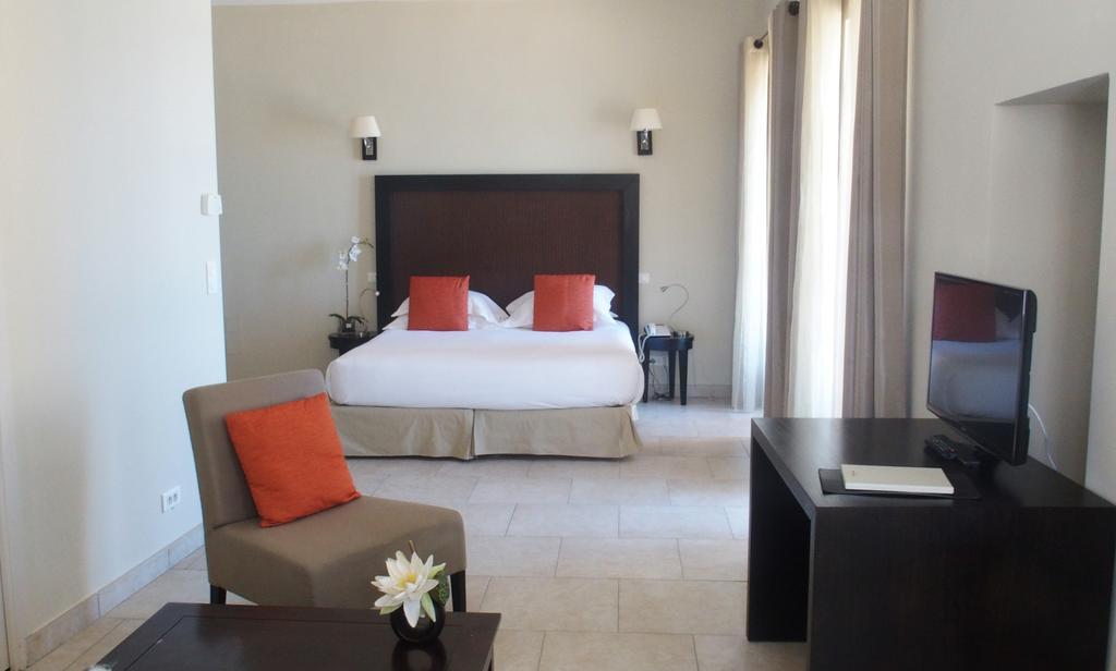 Perla Rossa Hotel L'Ile-Rousse  Ngoại thất bức ảnh